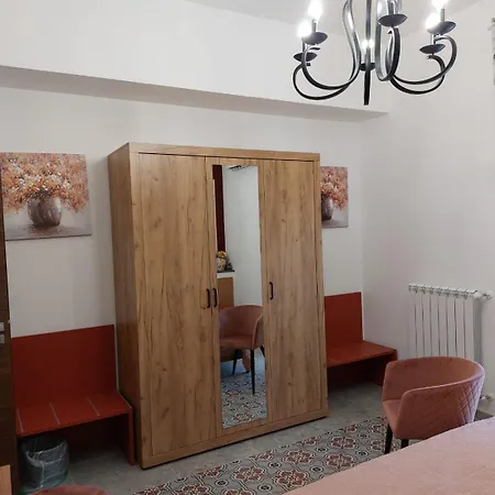 Dimoranna Casa Con Parcheggio Privato 아파트